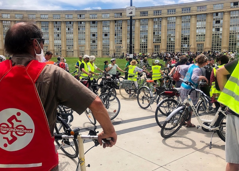 [Le Mouvement] 1000 amoureux de la petite reine réclament une « vraie ville cyclable »